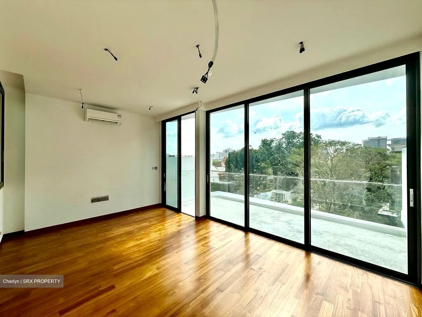 Simon Road (D19), Terrace #534531361